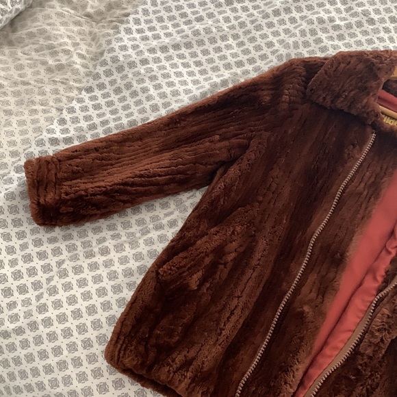Vintage ⚡️ I.Magnin Fur Coat - Picture 10 of 10